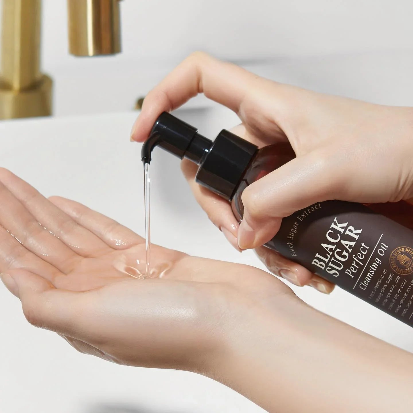 SKINFOOD Black Sugar Perfect Cleansing Oil 200ml - DODOSKIN